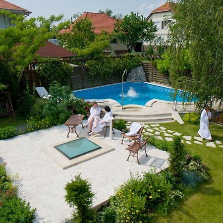 Amira Boutique Hotel Heviz Wellness & Spa Luaran gambar