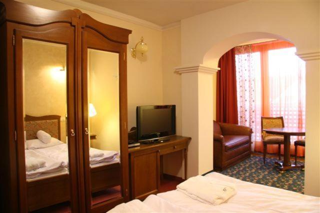 Amira Boutique Hotel Heviz Wellness & Spa Bilik gambar