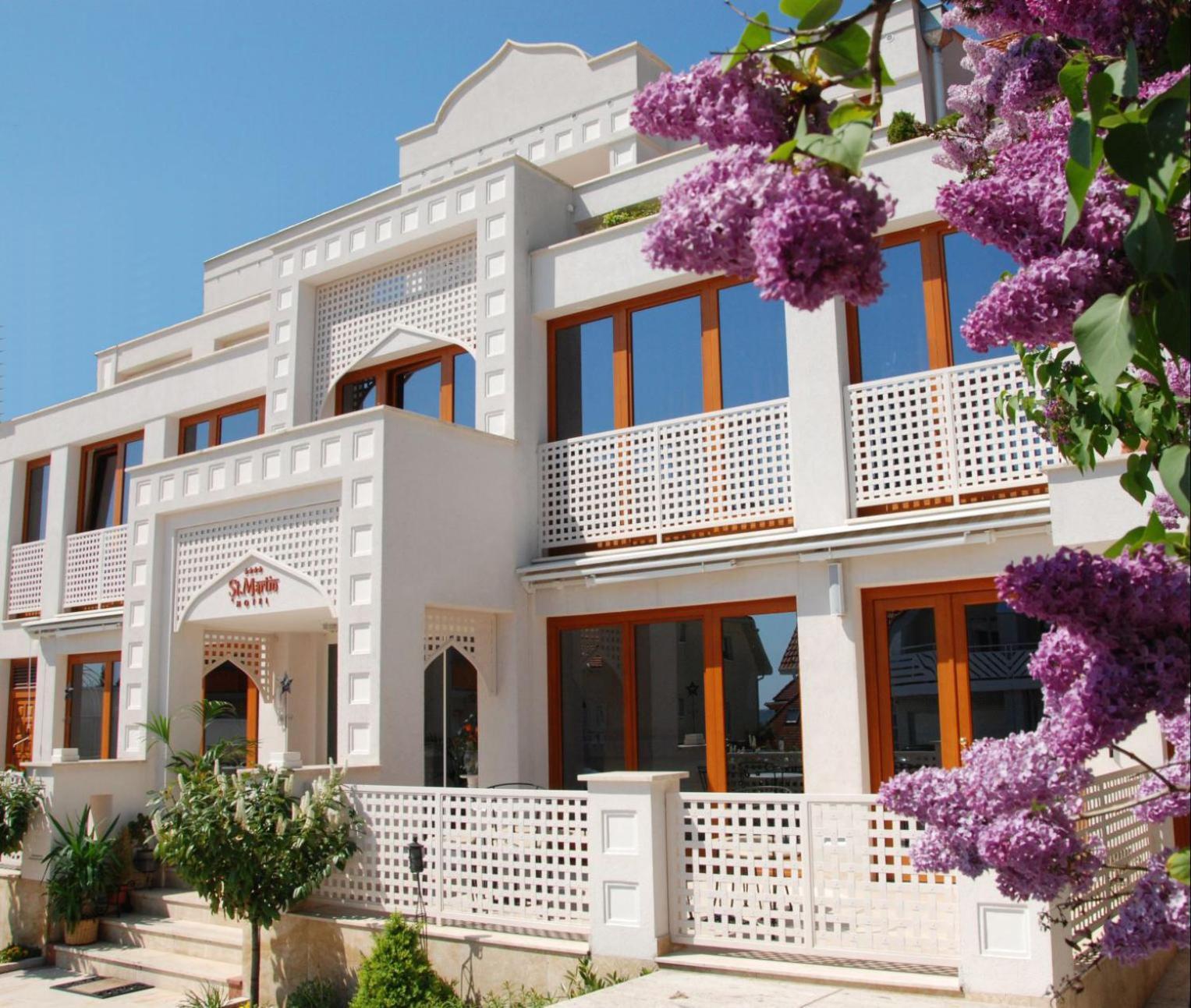 Amira Boutique Hotel Heviz Wellness & Spa Luaran gambar