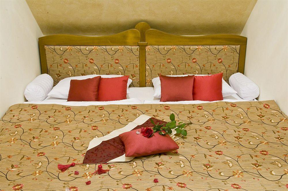 Amira Boutique Hotel Heviz Wellness & Spa Luaran gambar