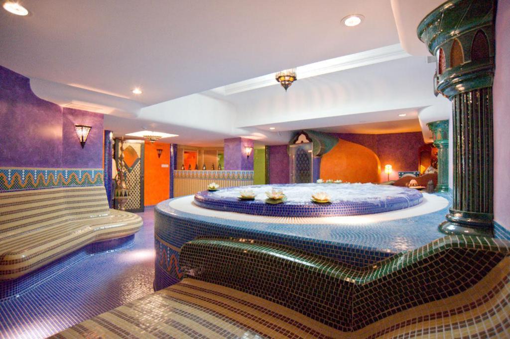 Amira Boutique Hotel Heviz Wellness & Spa Luaran gambar